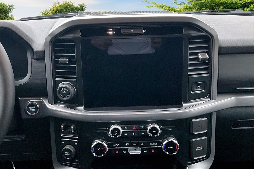 2025 Ford F-150 XLT - Photo 7