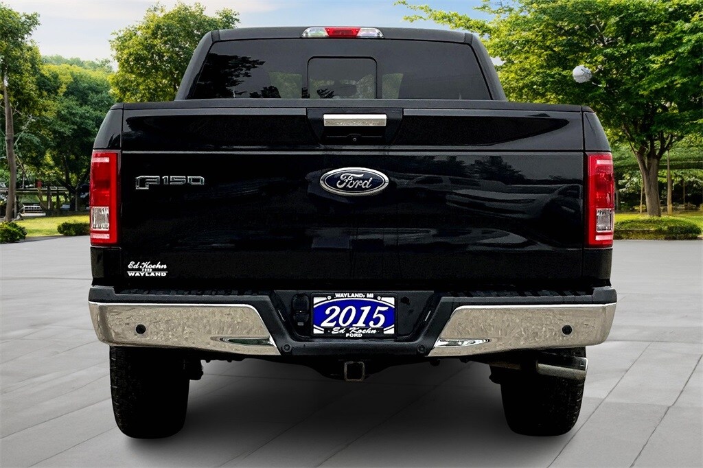 2015 Ford F-150 XLT photo 3