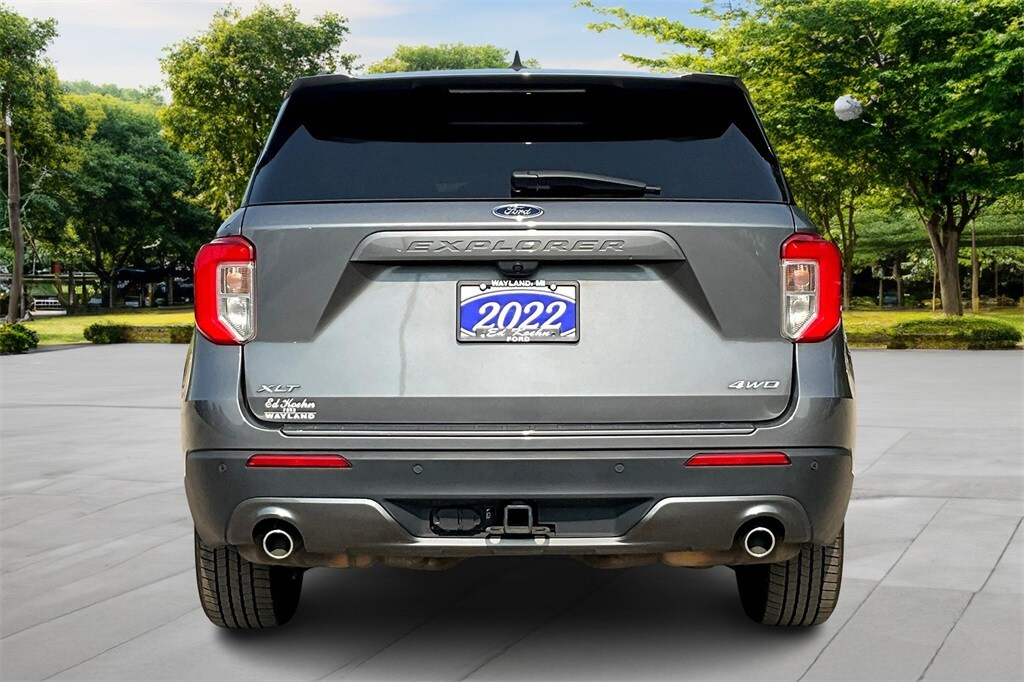2022 Ford Explorer XLT photo 3
