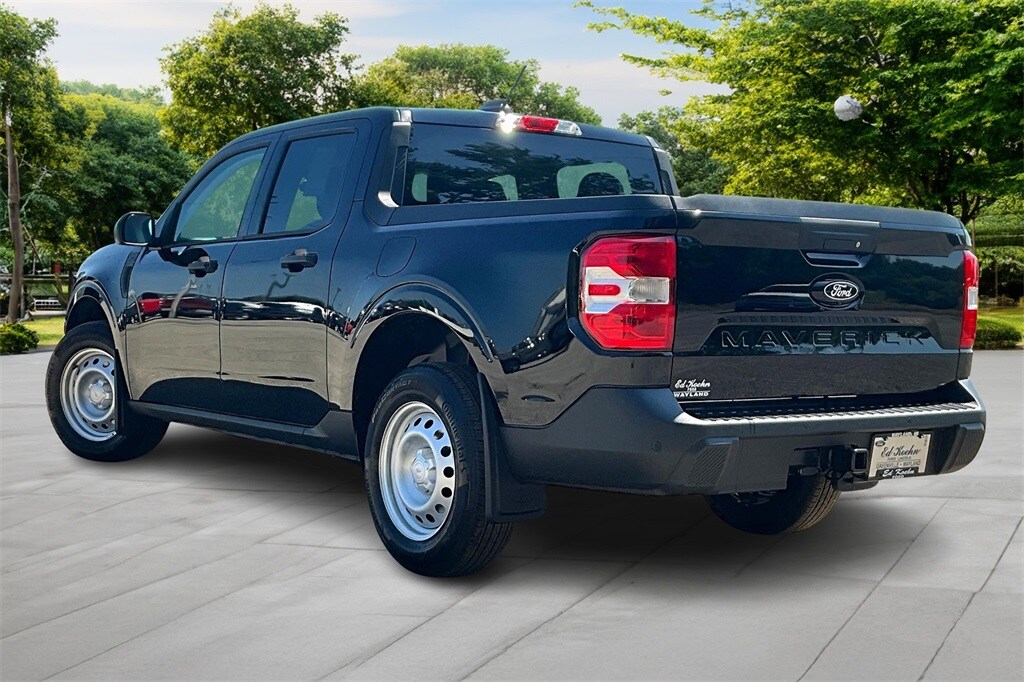 2025 Ford Maverick XL photo 3