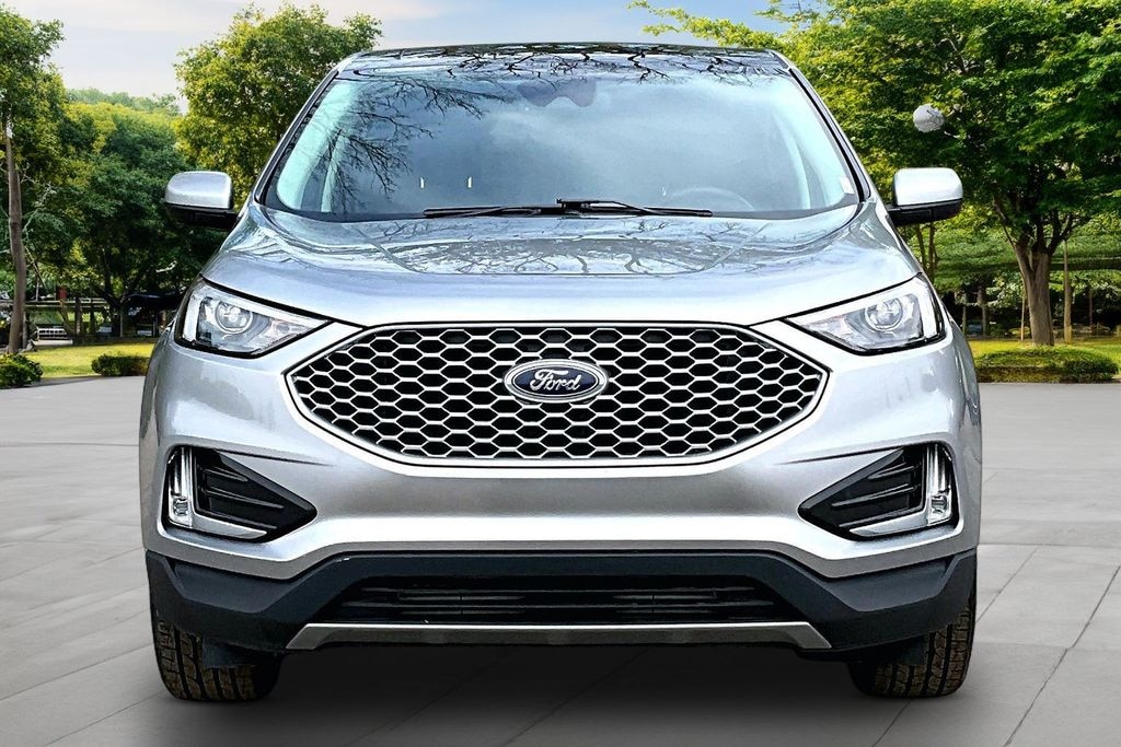 Used 2024 Ford Edge SEL SUV