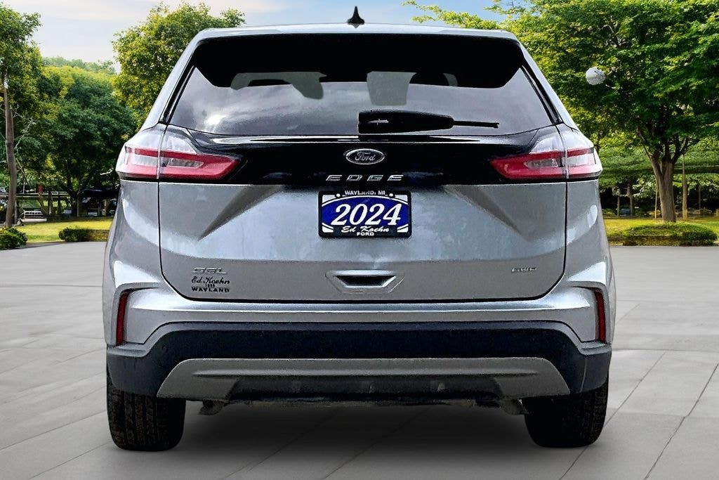 Used 2024 Ford Edge SEL SUV