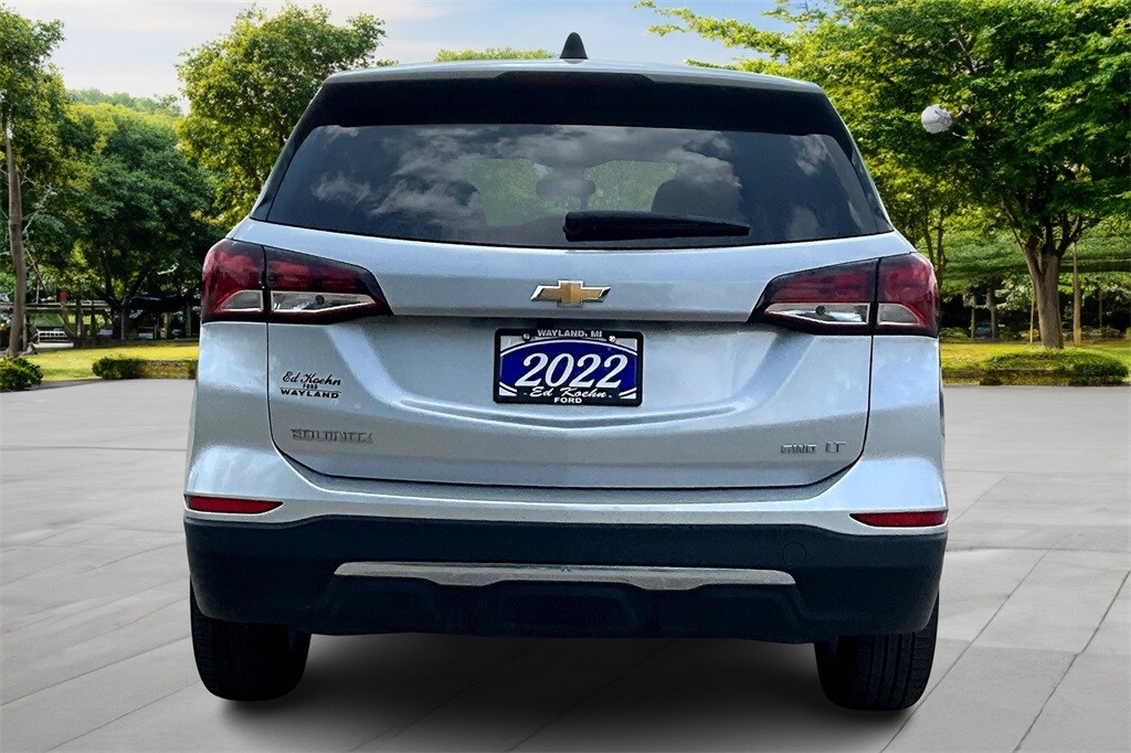2022 Chevrolet Equinox LT photo 4