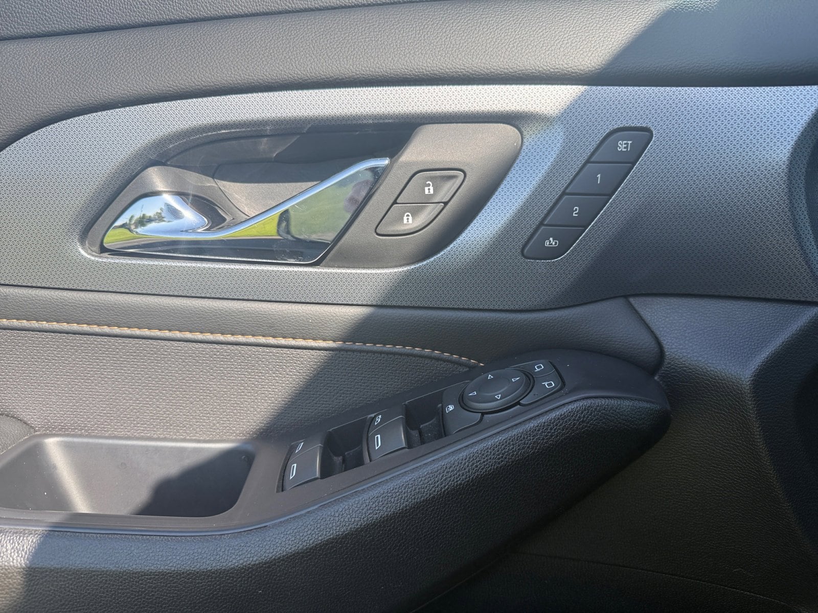 2021 Chevrolet Traverse Premier - Photo 18