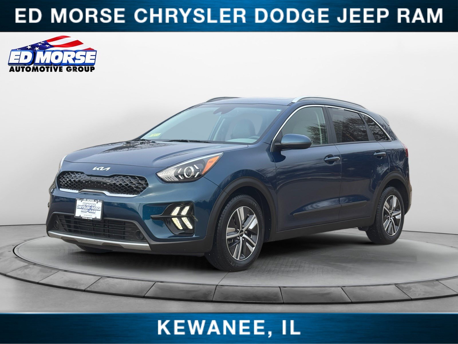 2022 Kia Niro LXS SE's photo