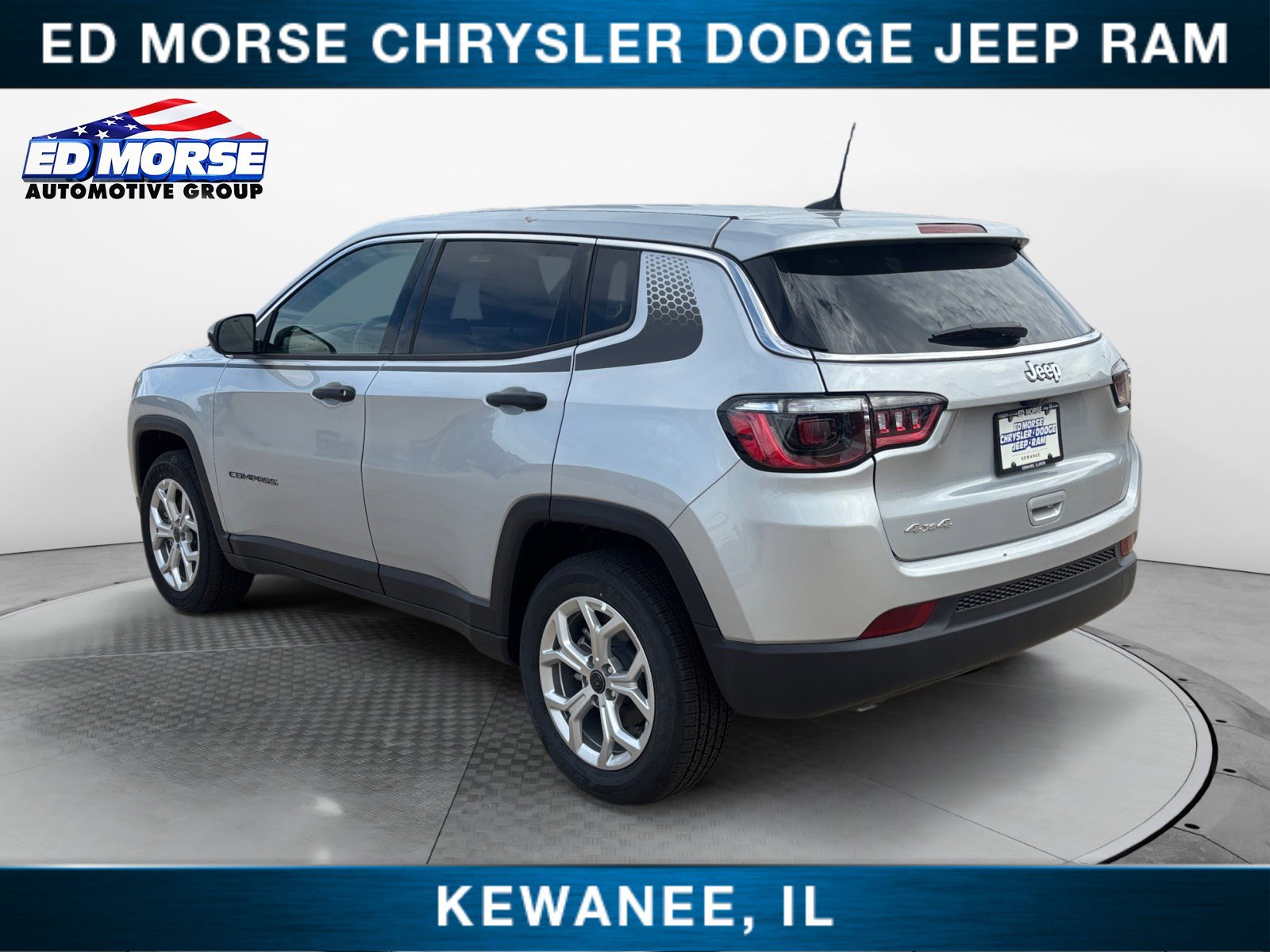 2025 Jeep Compass Sport photo 2