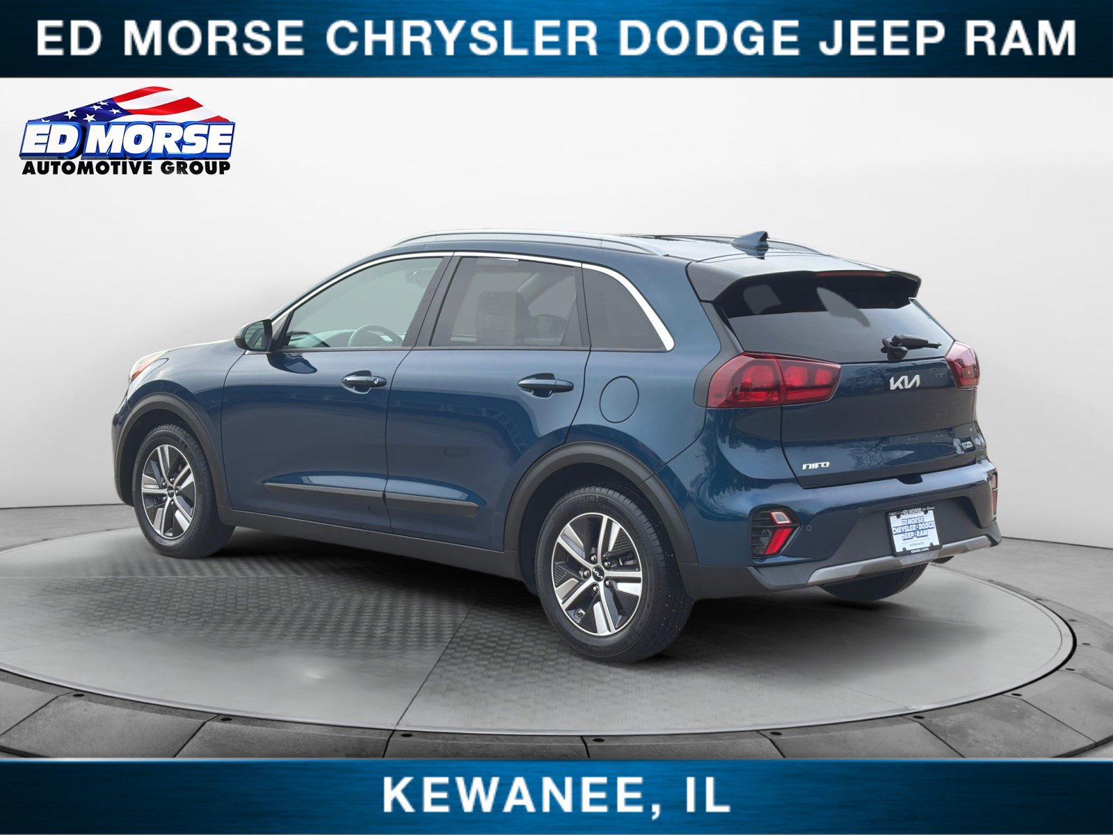 2022 Kia Niro LXS photo 3