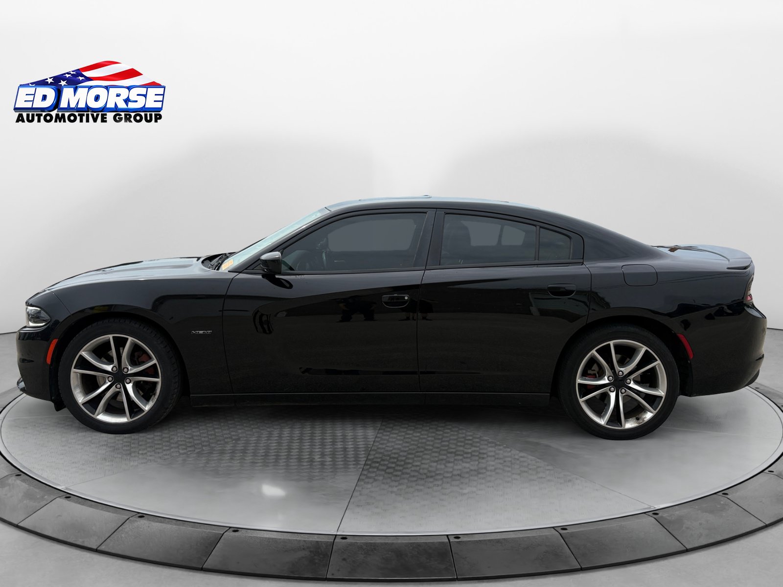 Used 2016 Dodge Charger R/T with VIN 2C3CDXCT1GH242550 for sale in Kewanee, IL