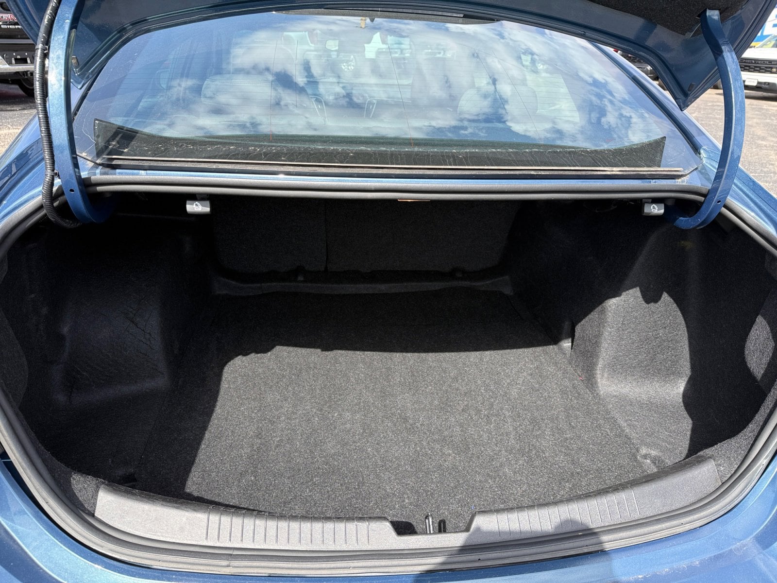 2024 Chevrolet Malibu 1LT - Photo 16
