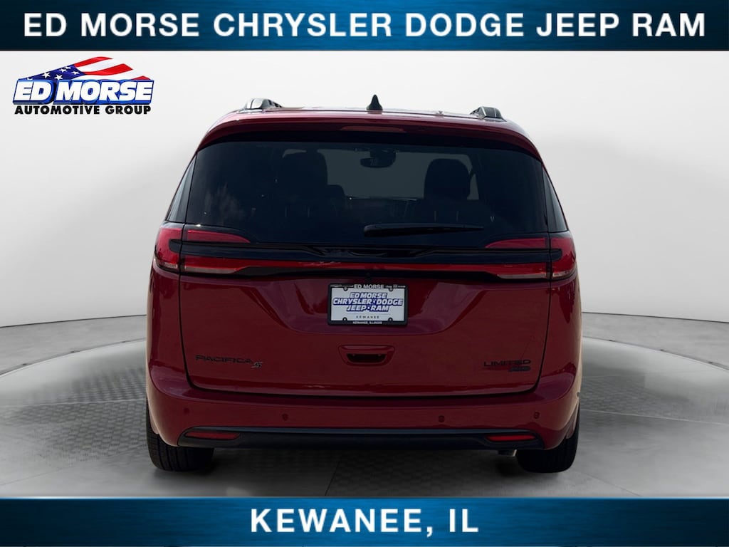 New 2027 Chrysler Pacifica Limited Passenger Van