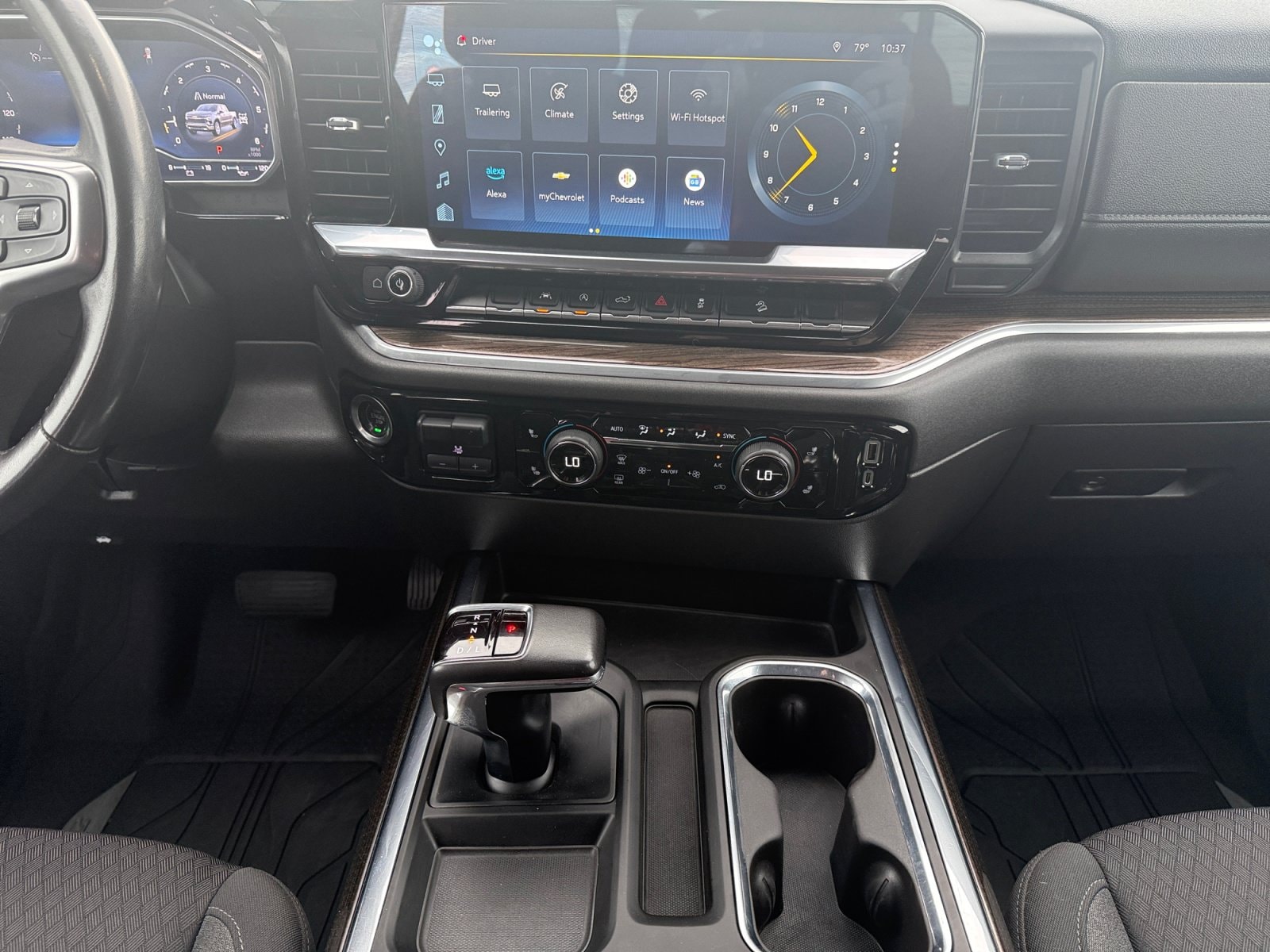 2022 Chevrolet Silverado 1500 RST - Photo 11