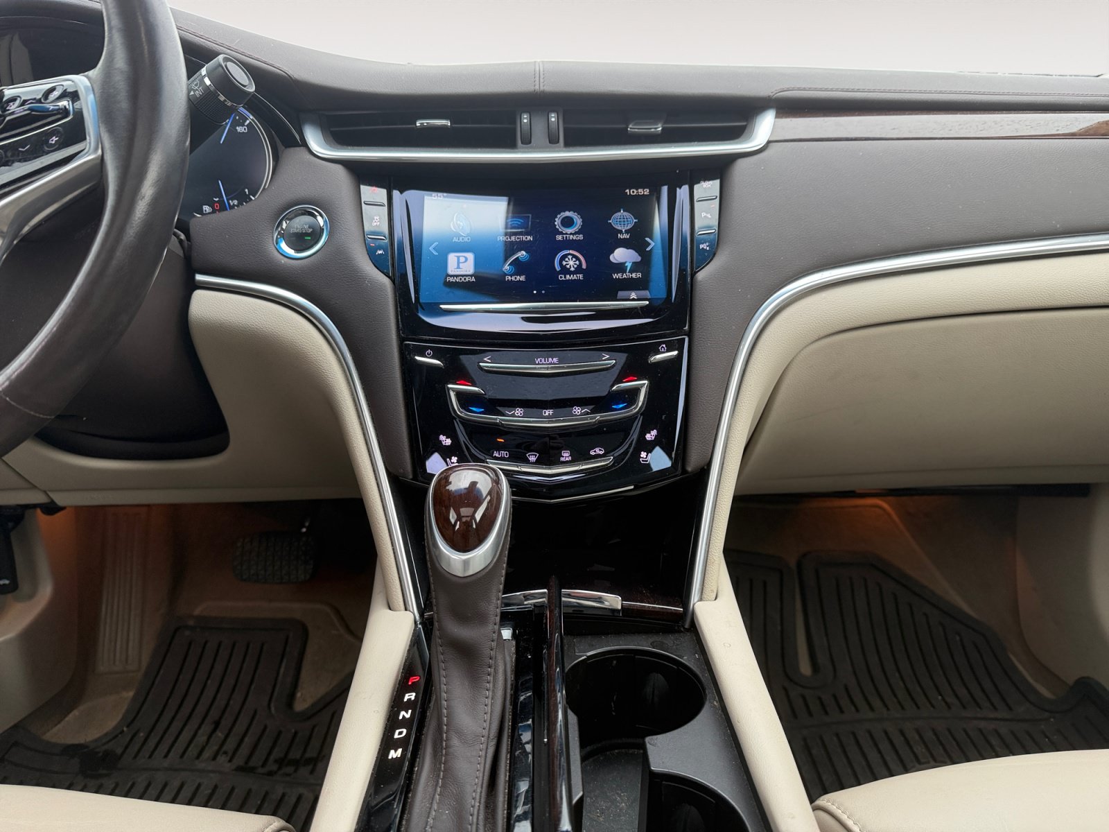 2016 Cadillac XTS Premium Collection - Photo 11