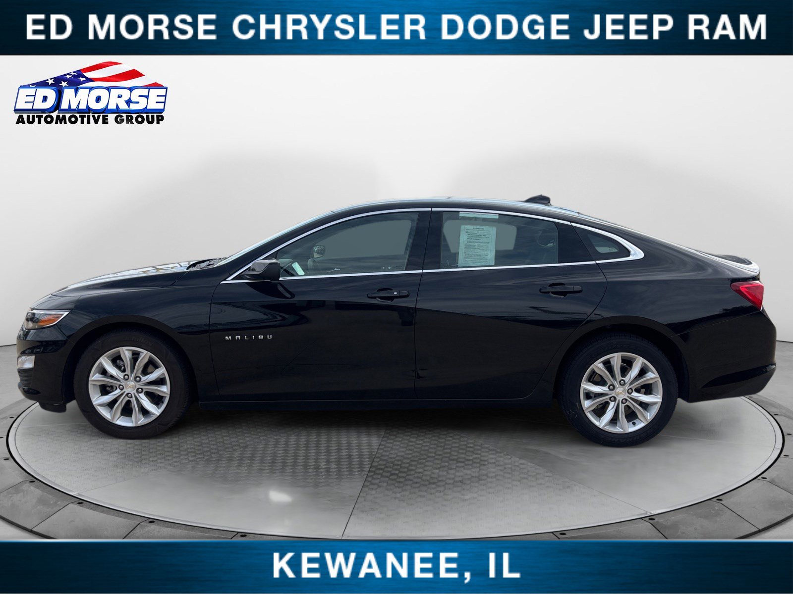 2024 Chevrolet Malibu 1LT photo 2