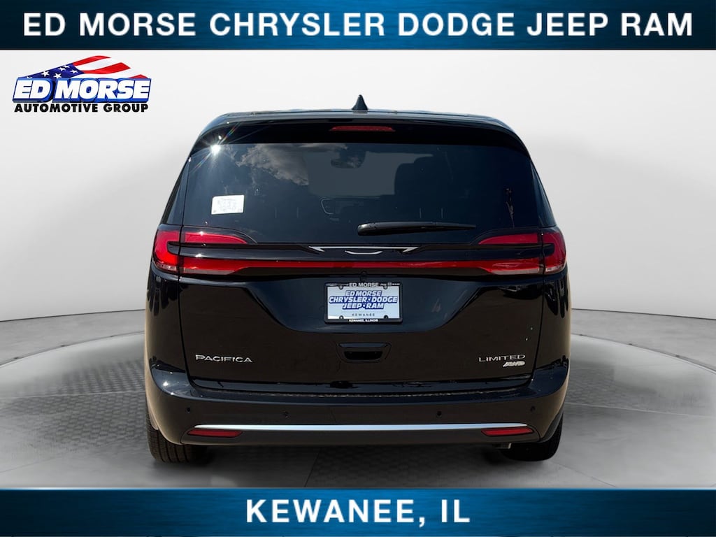 New 2027 Chrysler Pacifica Limited Passenger Van