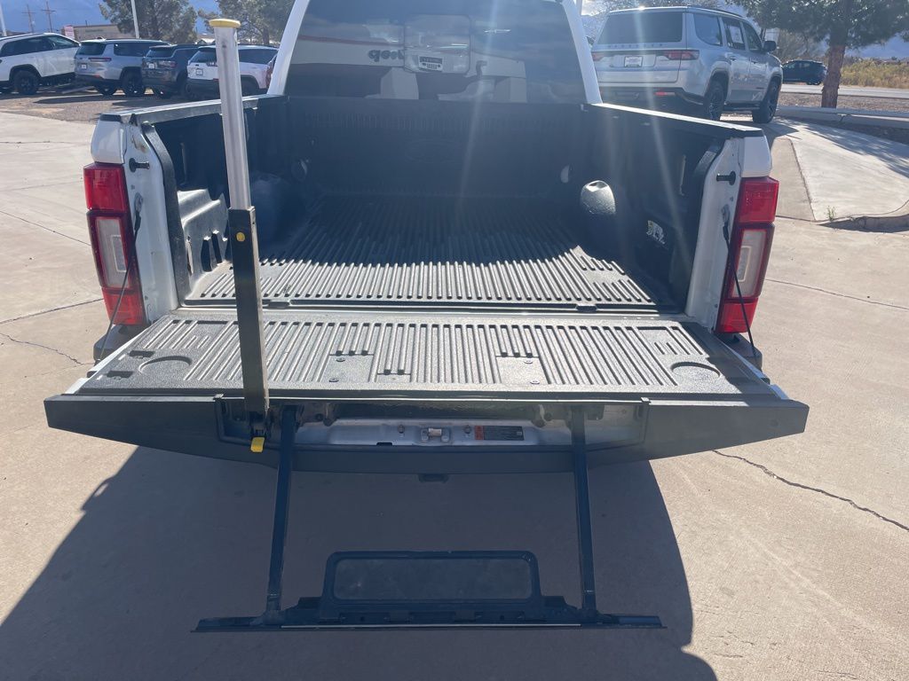 2021 Ford F-250 Super Duty Platinum - Photo 24