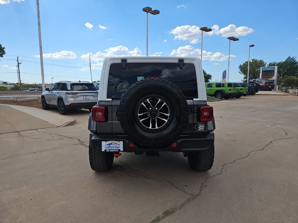 New 2026 Jeep Wrangler 4-DOOR RUBICON Sport Utility