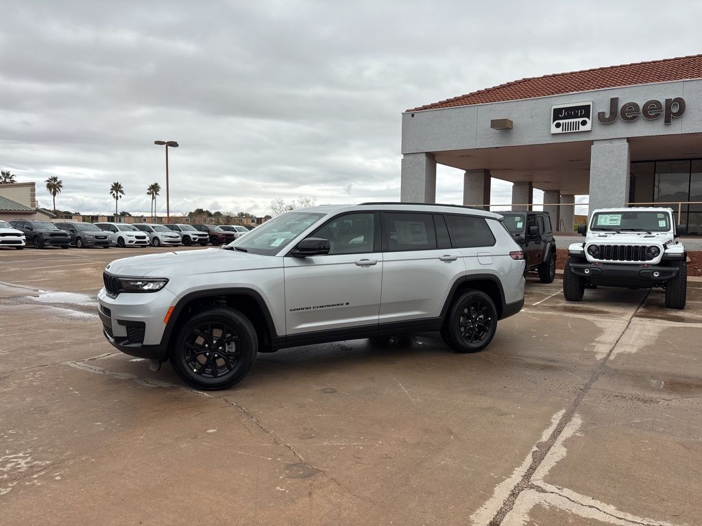 2025 Jeep Grand Cherokee Sport Utility 