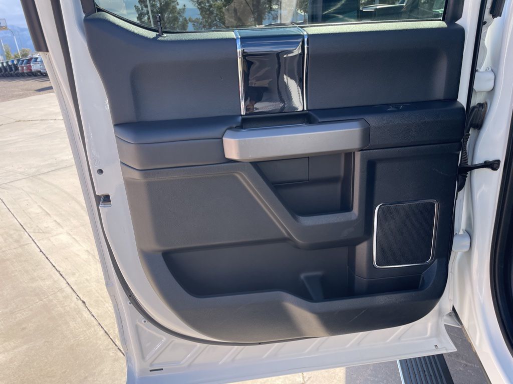 2021 Ford F-250 Super Duty Platinum - Photo 13