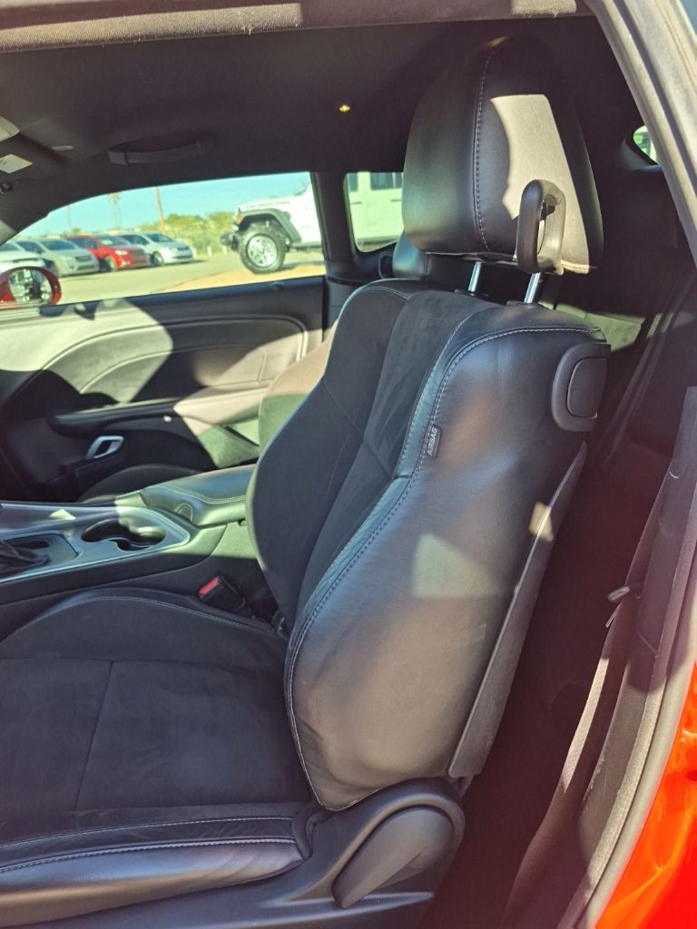 2022 Dodge Challenger R/T - Photo 17