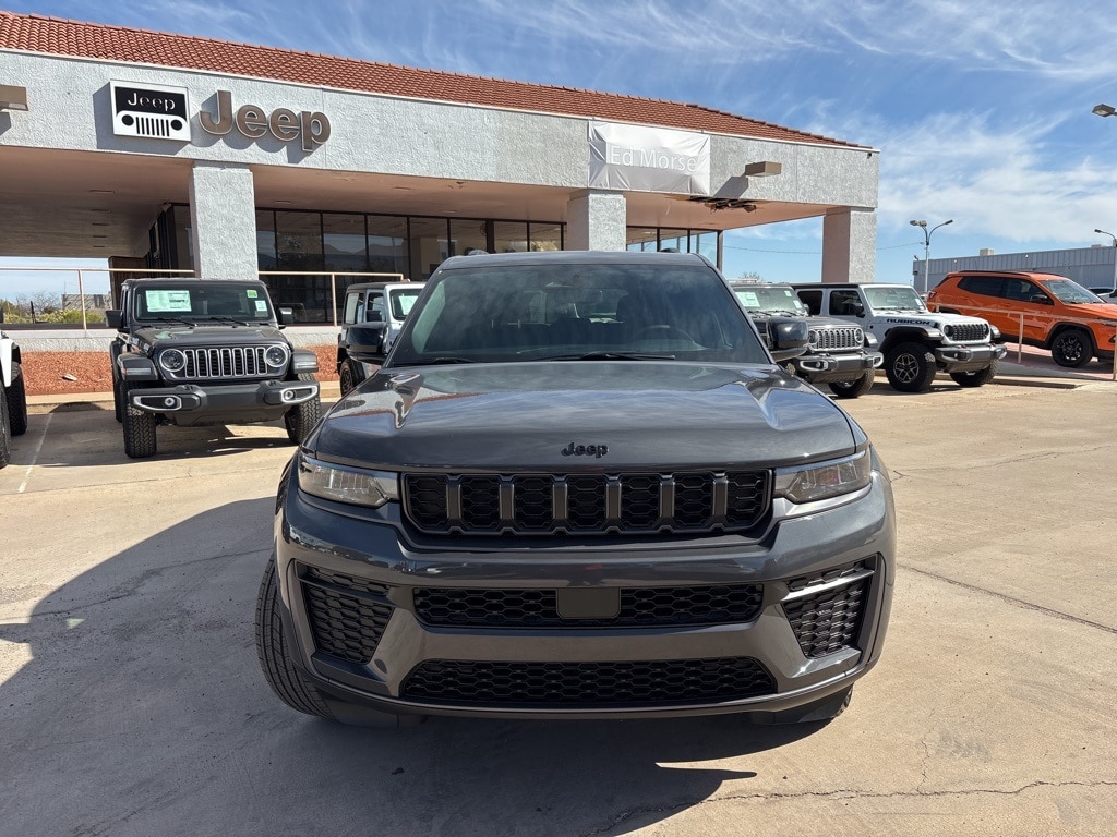 New 2026 Jeep Grand Cherokee LAREDO ALTITUDE 4X4 Sport Utility