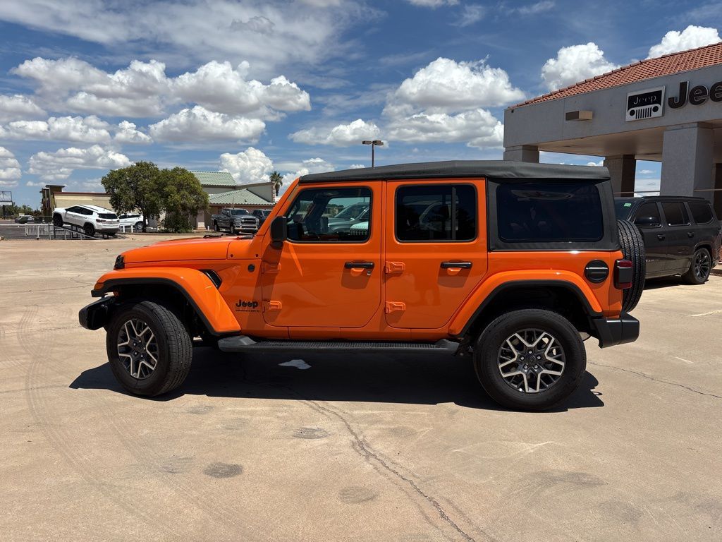 2025 Jeep Wrangler 4-Door Sahara - Photo 8