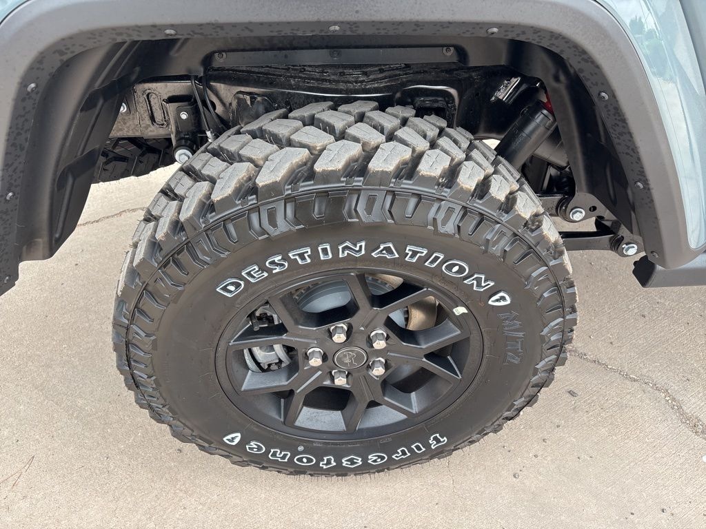 New 2026 Jeep Gladiator WILLYS 4X4 Pickup