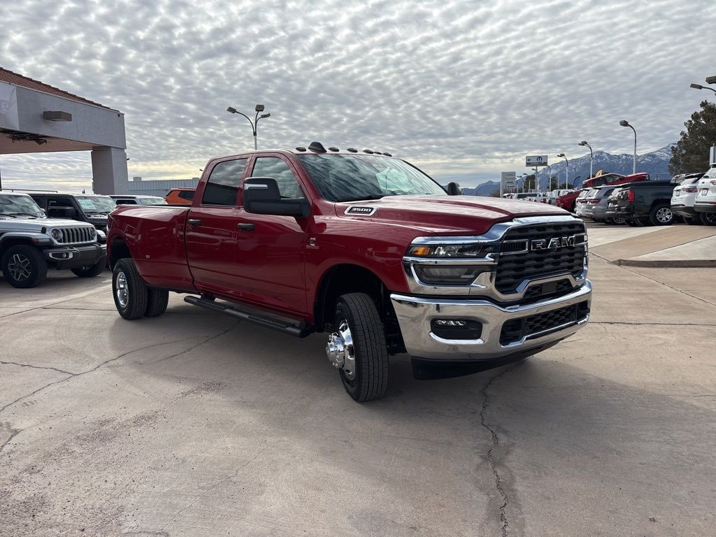 New 2026 Ram 3500 TRADESMAN CREW CAB 4X4 8' BOX Pickup