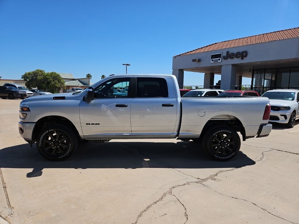 New 2026 Ram 2500 BIG HORN CREW CAB 4X4 6'4 BOX Pickup