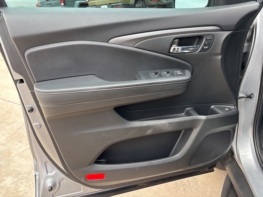 2023 Honda Ridgeline RTL - Photo 13