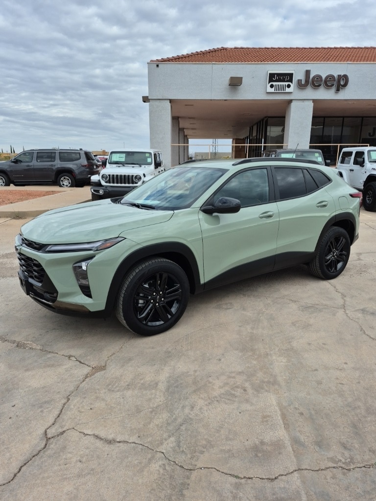 2025 Chevrolet Trax Activ's photo