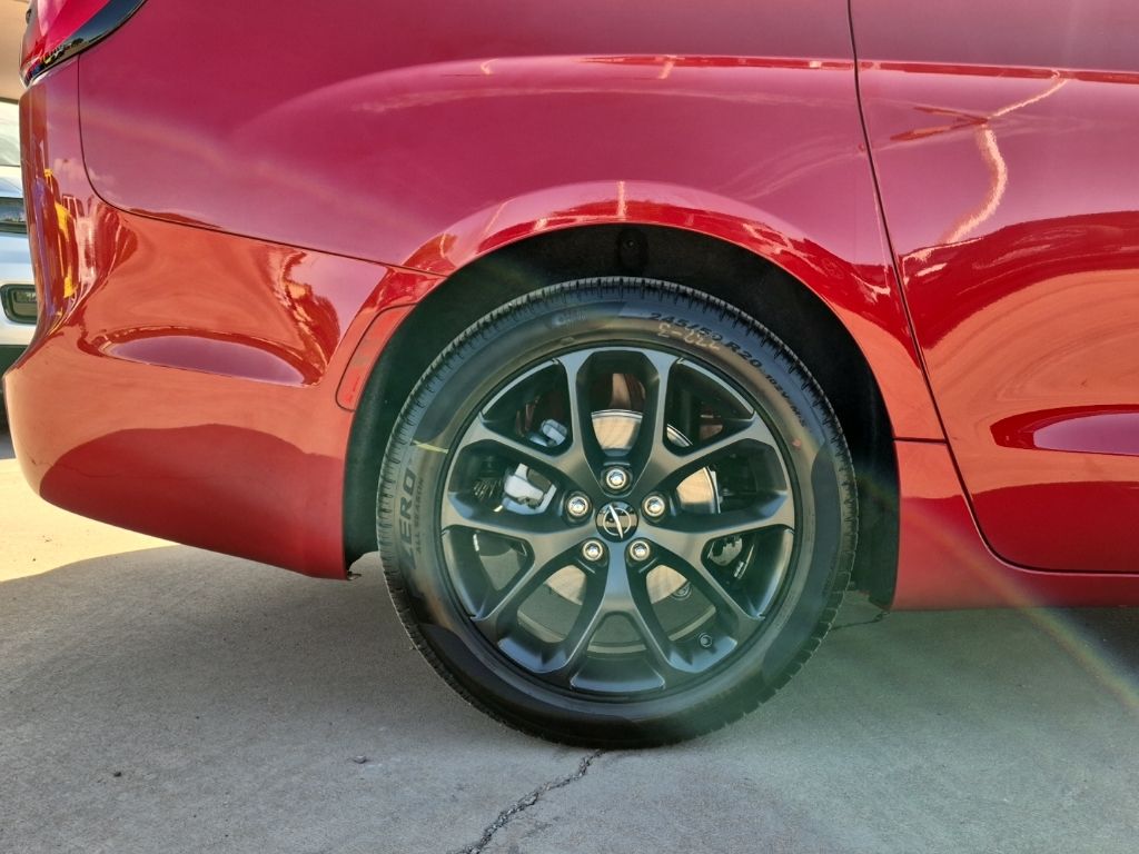2025 Chrysler Pacifica Limited - Photo 11
