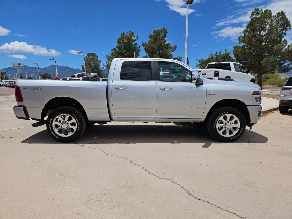 New 2026 Ram 2500 LARAMIE CREW CAB 4X4 6'4 BOX Pickup