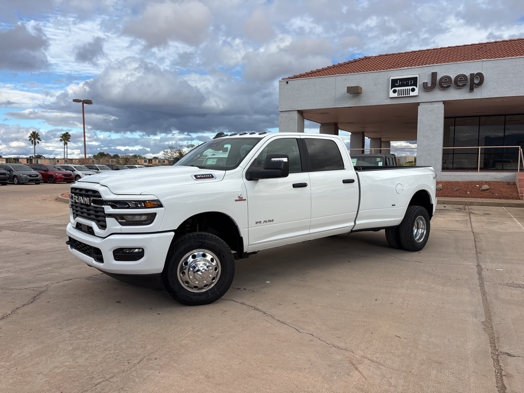 2026 RAM Ram 3500 Pickup Big Horn's photo