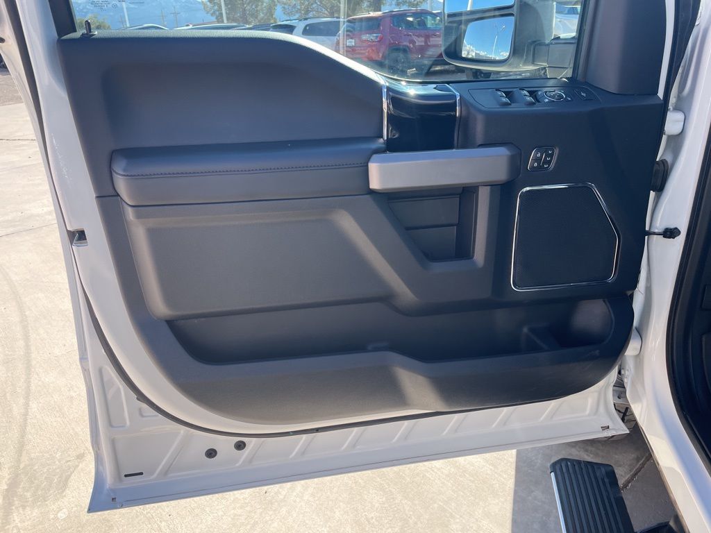 2021 Ford F-250 Super Duty Platinum - Photo 9