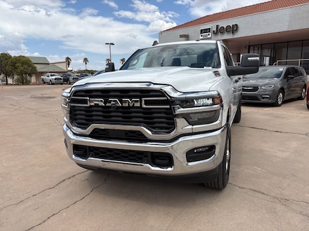 2025 Ram 2500 BIG HORN CREW CAB 4X4 8' BOX Pickup