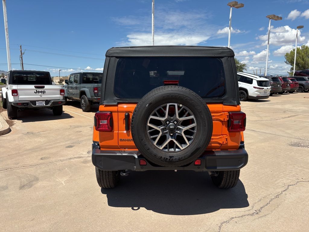2025 Jeep Wrangler 4-Door Sahara - Photo 6