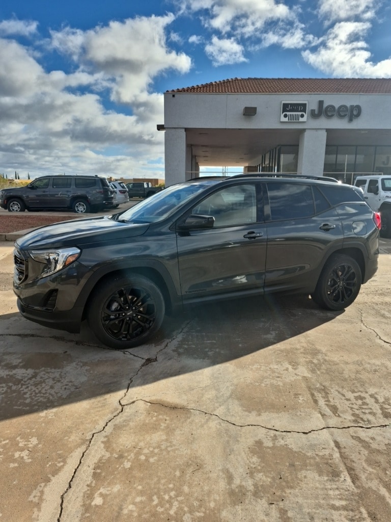 2020 GMC Terrain SLE's photo