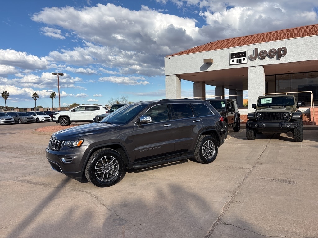 2020 Jeep Grand Cherokee SUV 