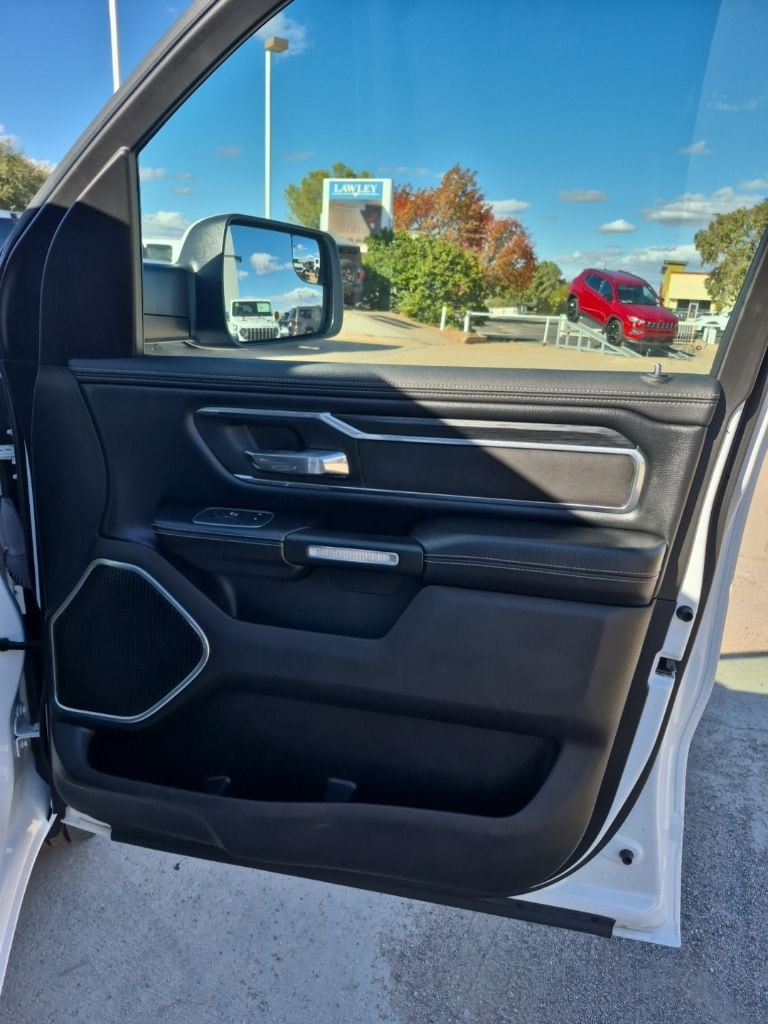 2023 RAM Ram 1500 Pickup Laramie - Photo 17