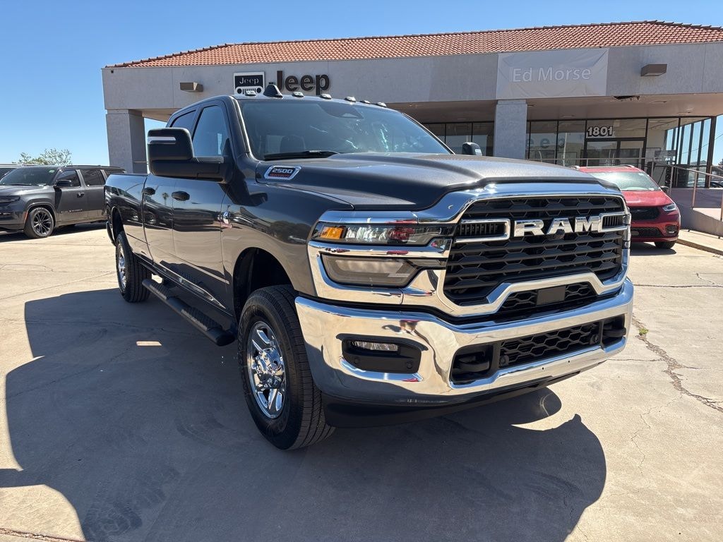 New 2025 Ram 2500 TRADESMAN CREW CAB 4X4 8' BOX Pickup