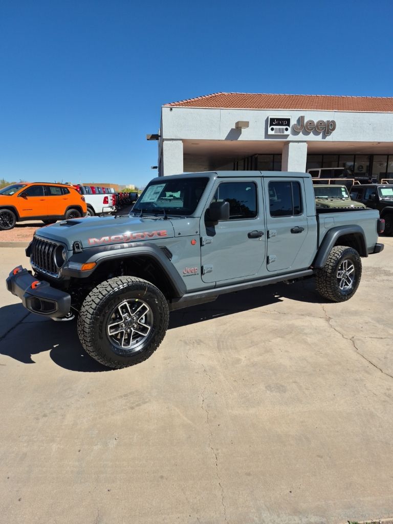 2026 Jeep Gladiator Mojave Auto's photo