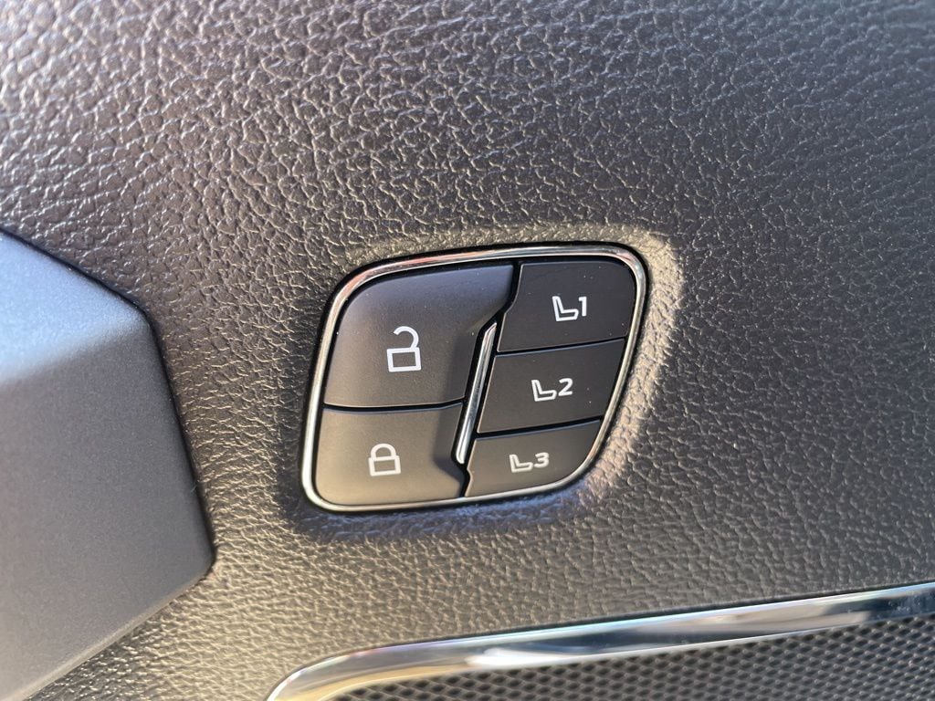 2021 Ford F-250 Super Duty Platinum - Photo 11