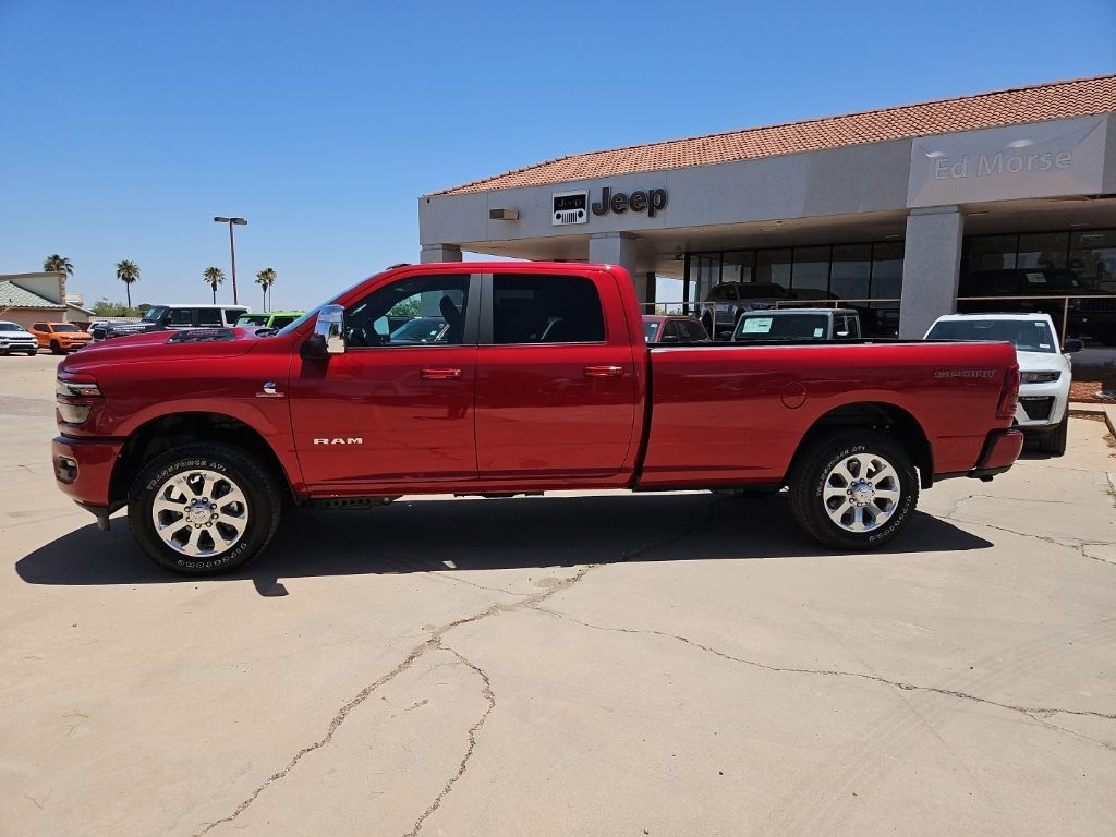 New 2026 Ram 2500 LARAMIE CREW CAB 4X4 8' BOX Pickup