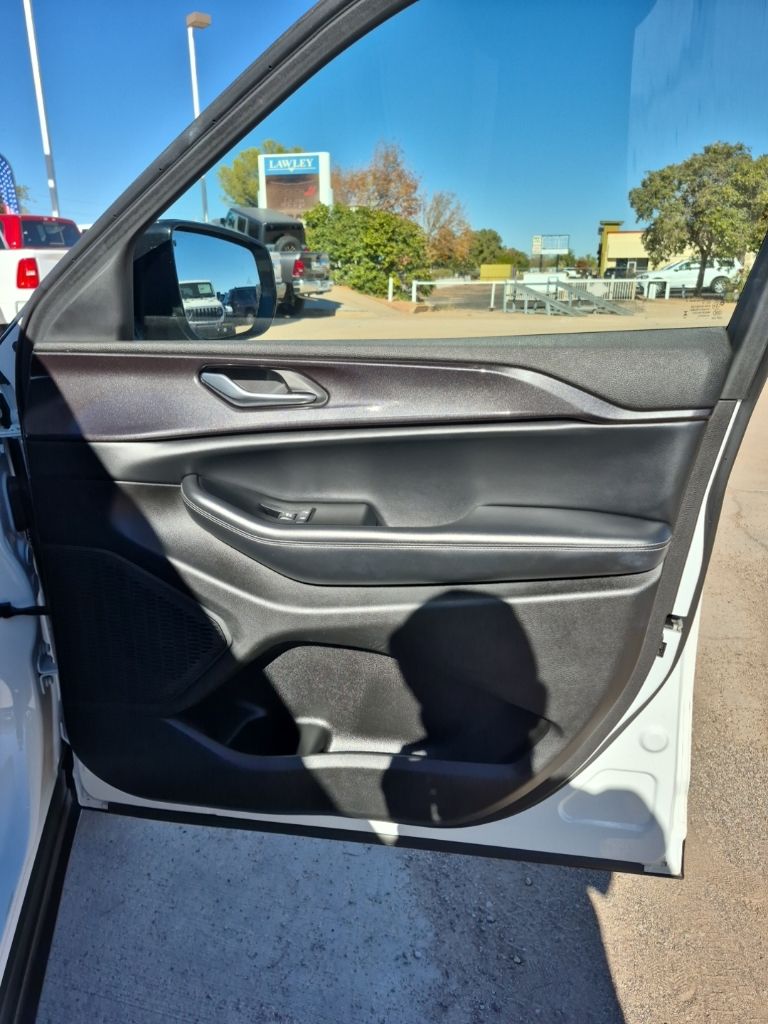 2023 Jeep Grand Cherokee L Altitude - Photo 19