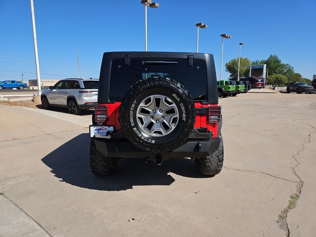 Used 2016 Jeep Wrangler Unlimited Rubicon SUV