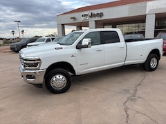 2026 Ram 3500 LARAMIE CREW CAB 4X4 8' BOX Pickup