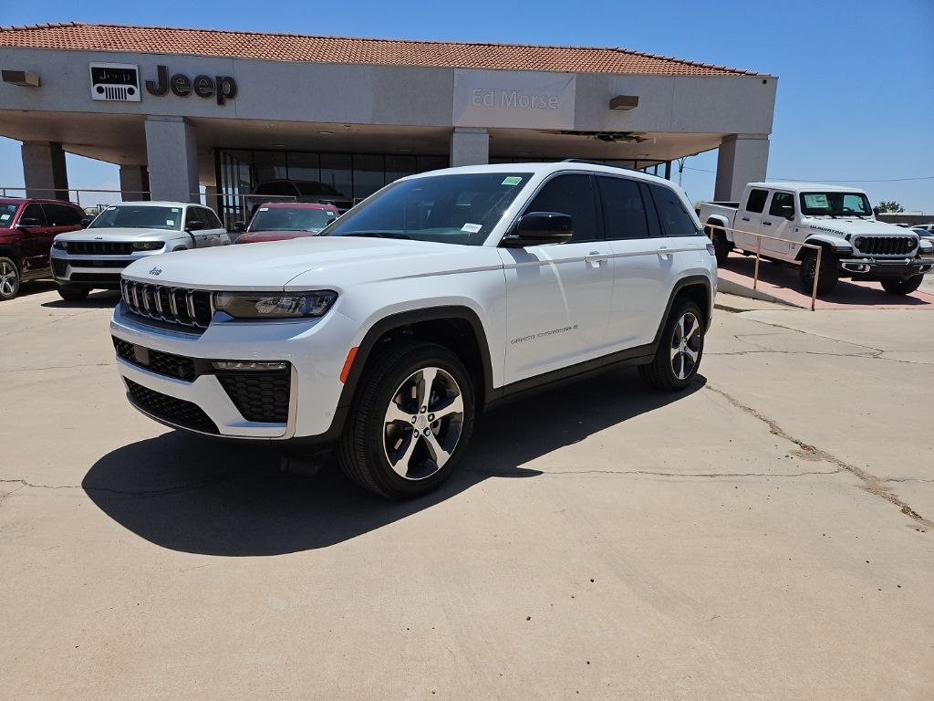 2026 Jeep Grand Cherokee Limited 4x4's photo