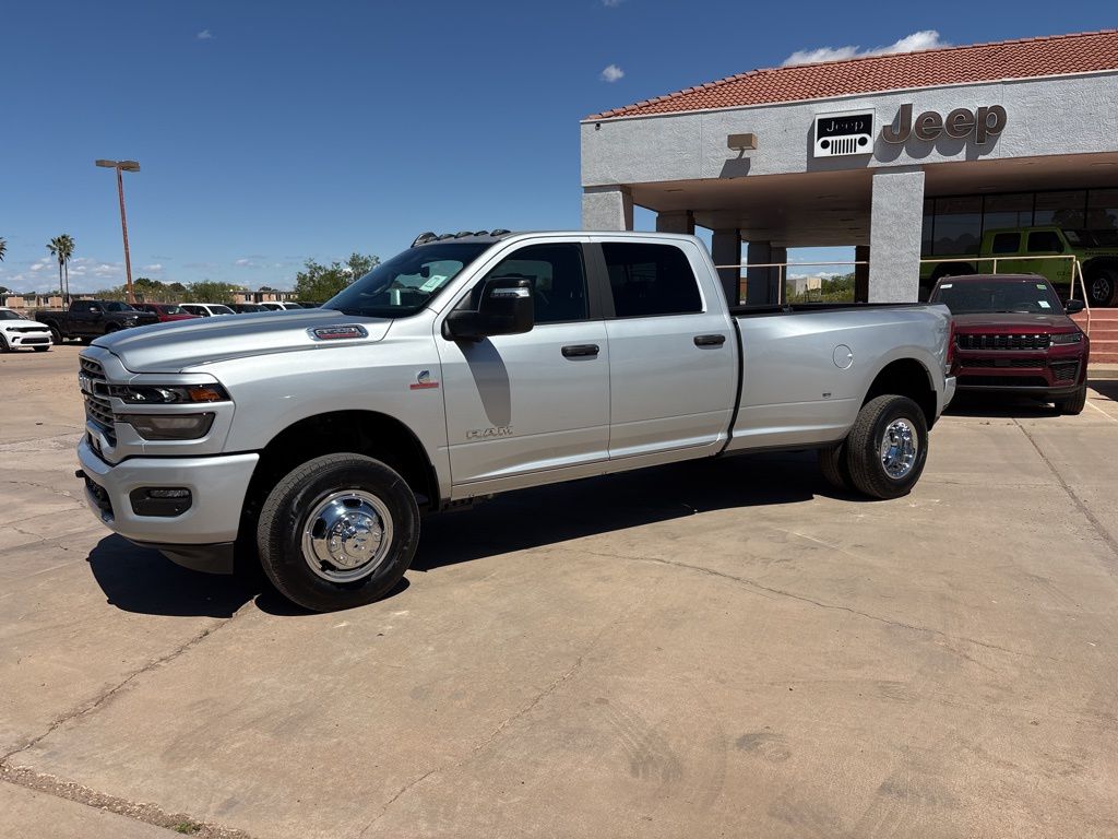 2026 RAM 3500 Big Horn 4X4 Crew Cab LWB's photo