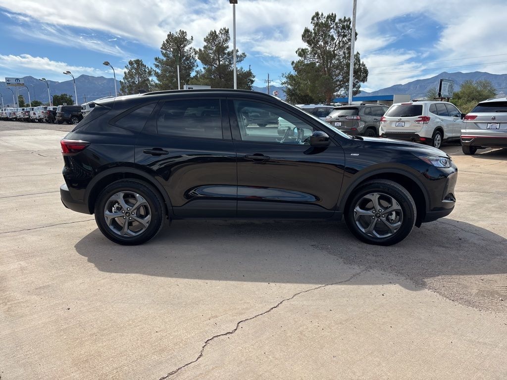 Certified 2025 Ford Escape ST-Line Select SUV