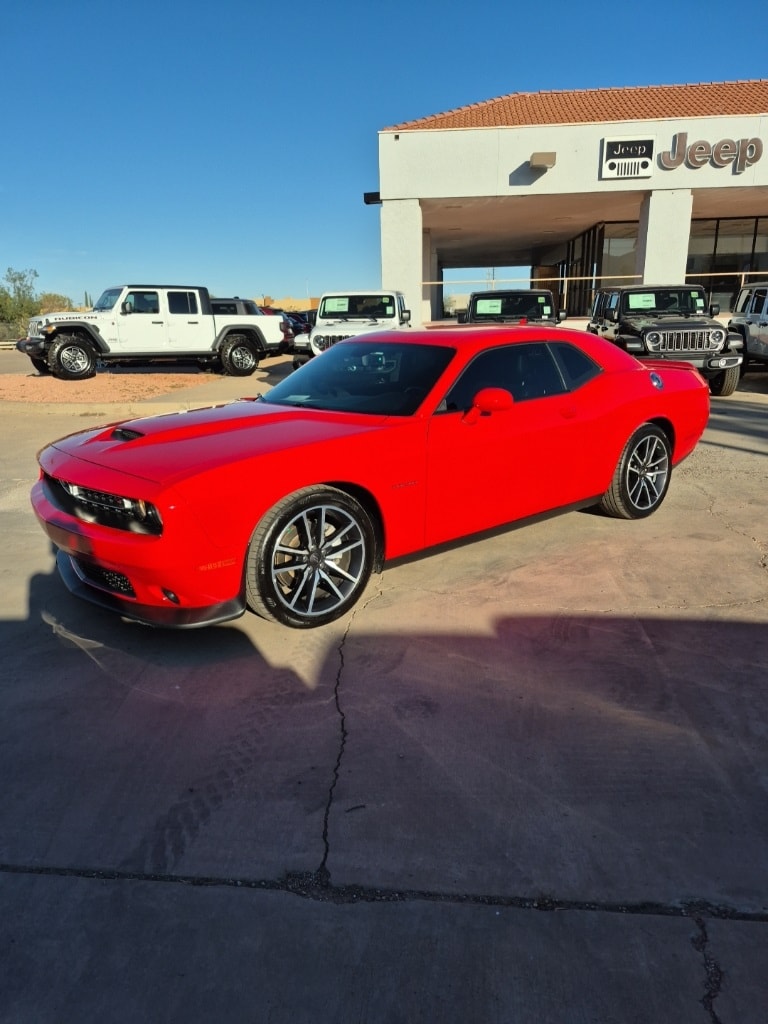 2022 Dodge Challenger R/T's photo